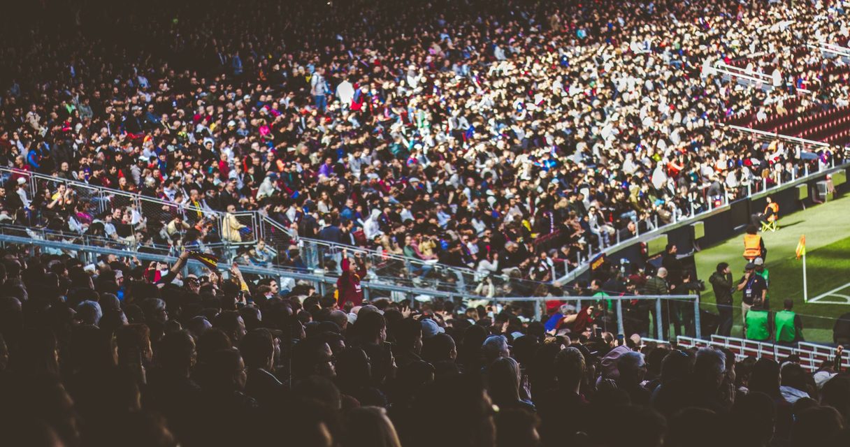 Stadium crowd โ Roobet Sportsbook Hub